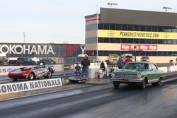 Super Pro final with Steve Wellman the winner on the right side and Ted Seipel, the runner up.