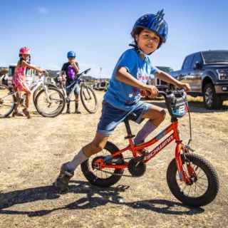Bike Parade & Glow Party